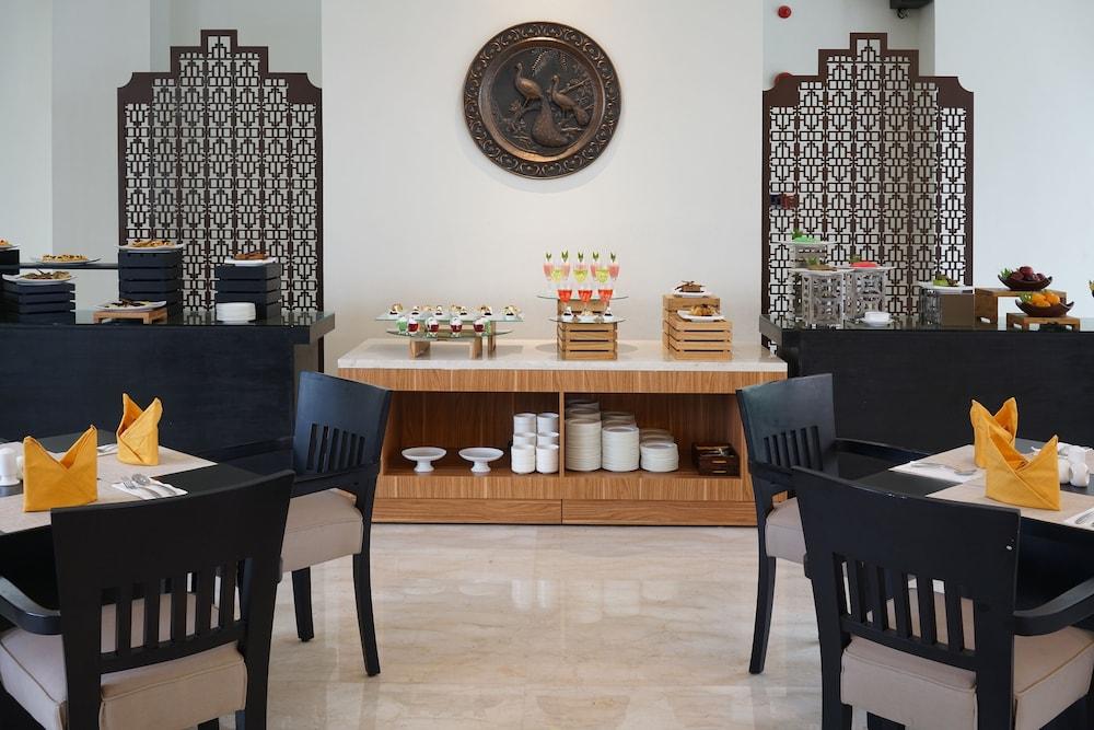 Wimarion Hotel Semarang Ngoại thất bức ảnh